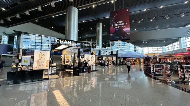 Terminal 3