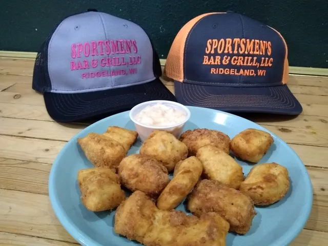 Sportsmens Bar & Grill