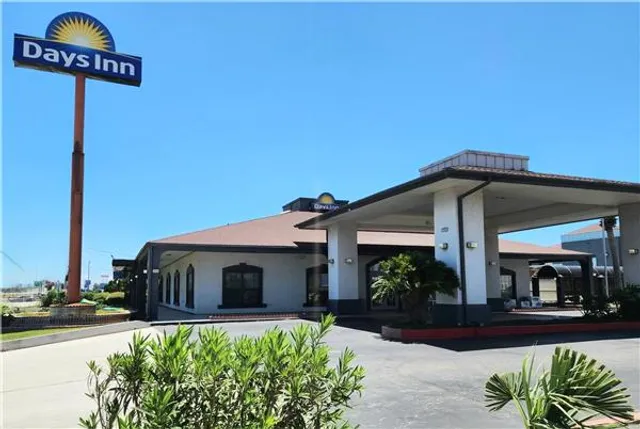 Days Inn by Wyndham Portland/Corpus Christi