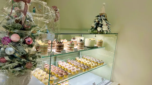 Vava Designer Cakes North York