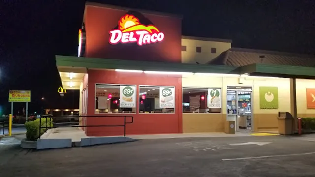 Del Taco