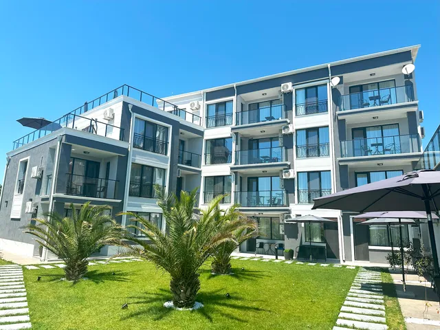 Golden Place Hotel, Hotel Golden Place