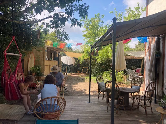 Good life cafe Messanges