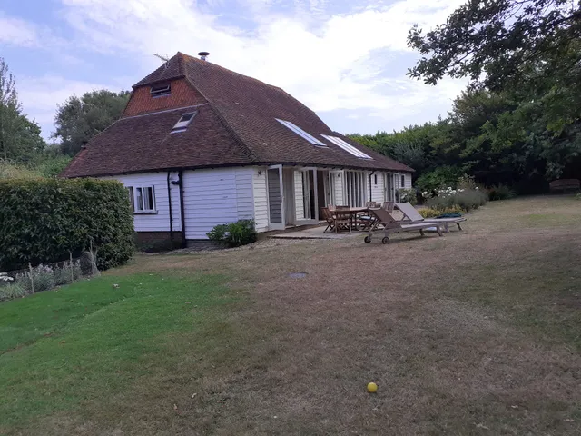 Lower Standen Farm and Granary