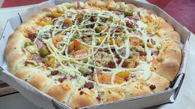 Velhos amigos pizzaria, chopeira e hamburgueria