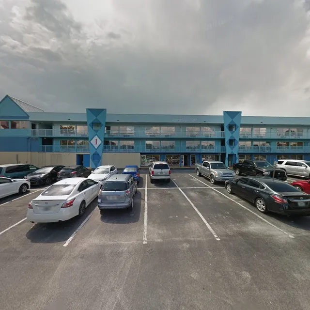 KpiQ Sports Bar & Lounge