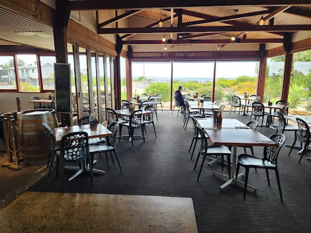 Marion Bay Tavern & Motel