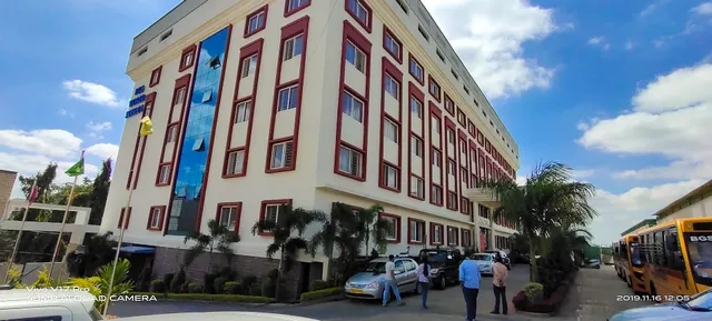 The Chetand International