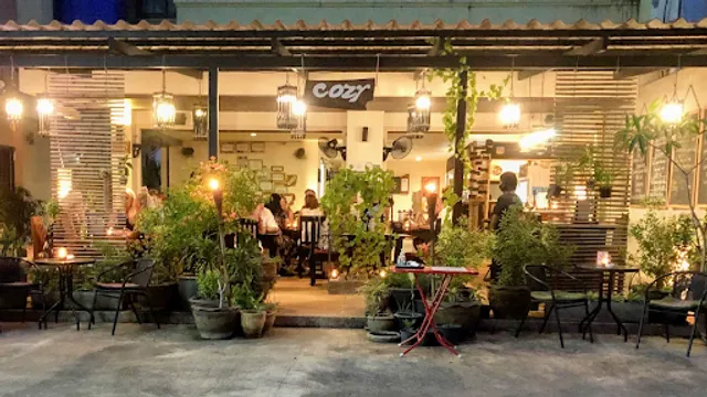 Cozy Restaurant