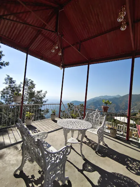 FAY CAFE, HOTEL WHITE HILL MUSSOORIE