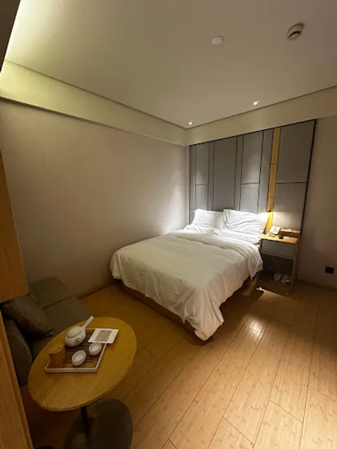 Ji Hotel Shanghai the Bund Jiujiang Rd Hotel-Restaurant