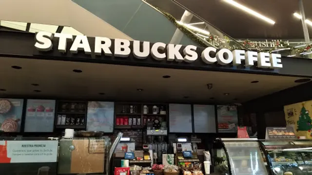 Starbucks Universidad 767