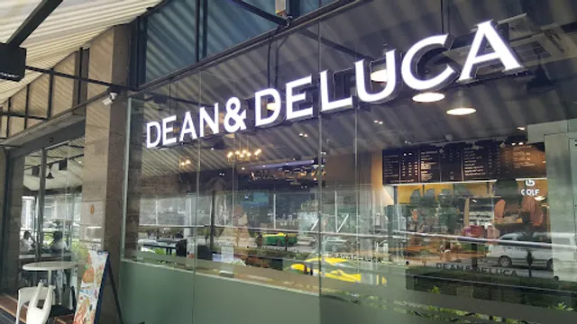 Dean & Deluca Sarasin