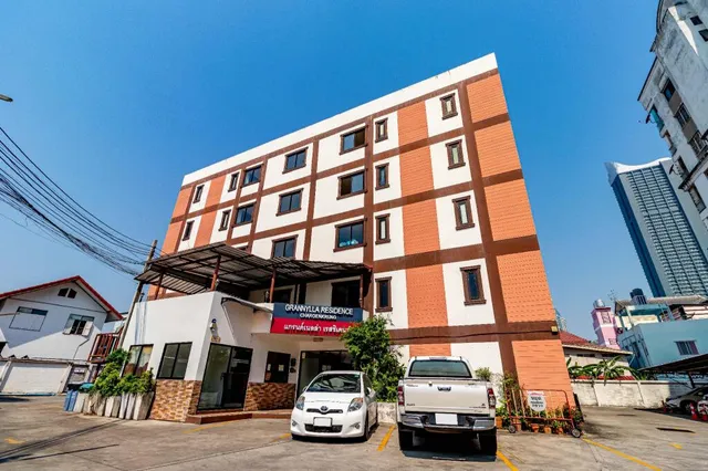 Grannylla Residence Charoenkrung Branch