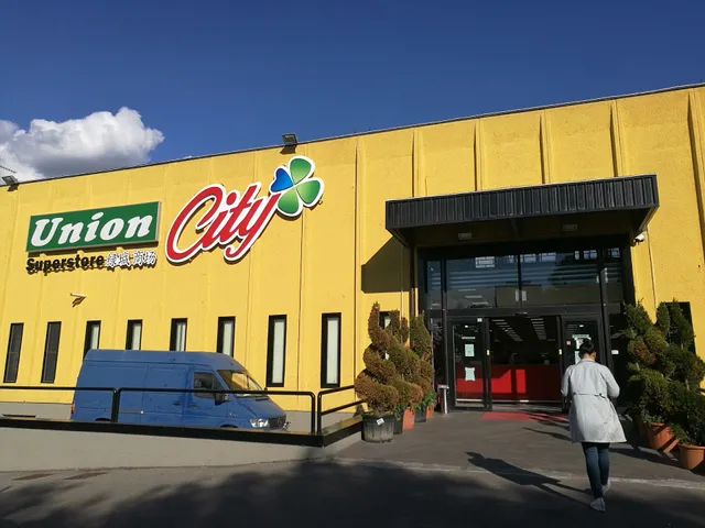 Union City Superstore