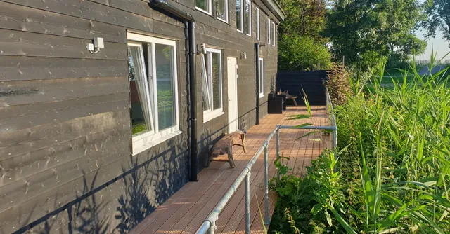 De Hoeksche Loods B&B