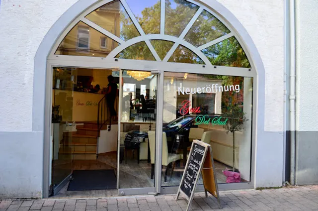 Gusto del Sud Restaurant/ Cafe