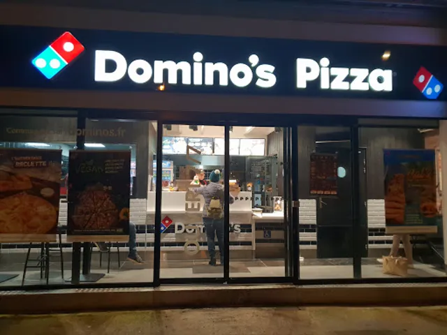 Domino's Ste-Savine