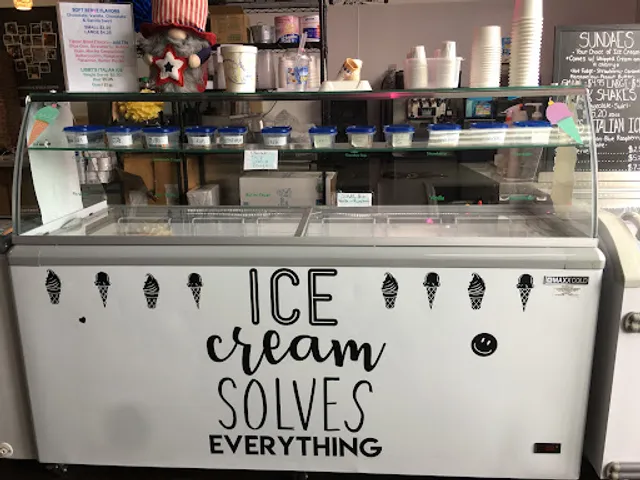 CAPOTORTO'S APIZZA CENTER