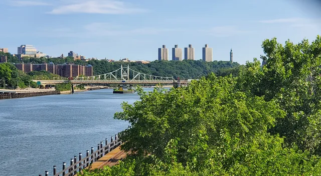 Harlem River Swing Bridge