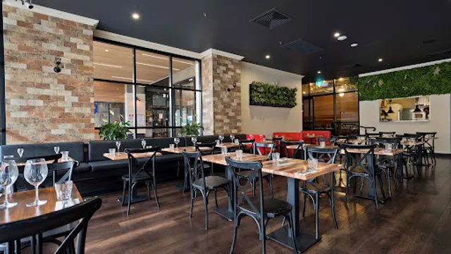 Trident Cucina & Bar