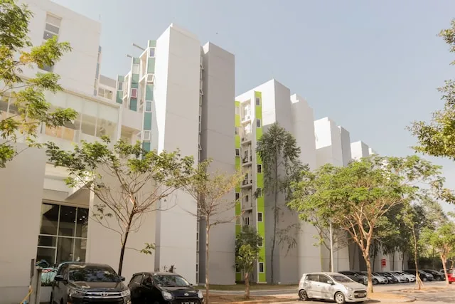 OYO 1242 Aeropolis Apartment