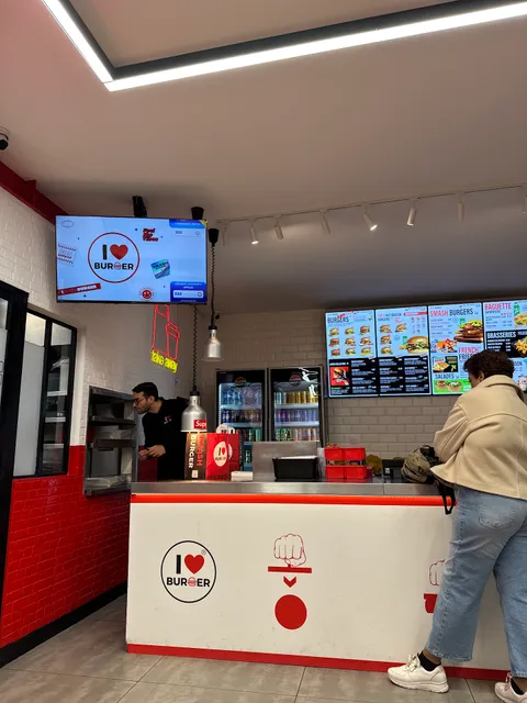 I love burger ❤️ COURBEVOIE/ Meilleur burger de Paris/