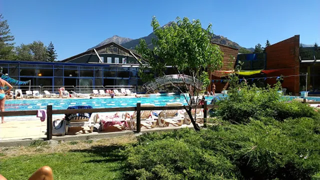 1326 Park Pool Briançon