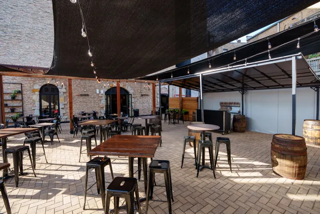 Pilot Project Brewing - Wrigleyville