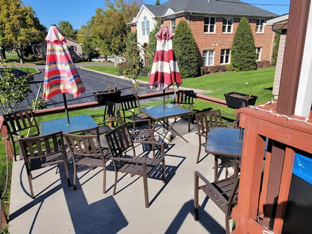 DEN Bubble Tea - Banh Mi - Pho