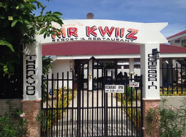 Mr. Kwiiz Resort