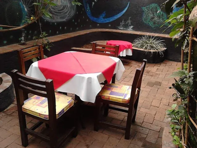 OASIS (Restaurant-bar)