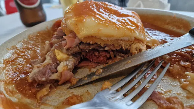 Cafetaria Monte Louro