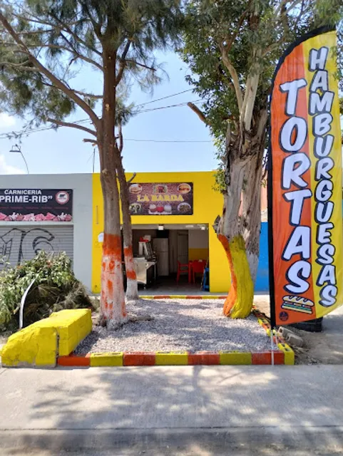 La Barda Tortas y Burger