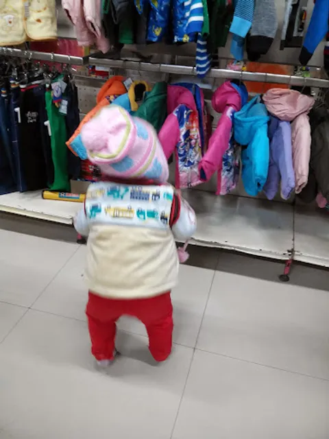 Manhattan Restro Bar