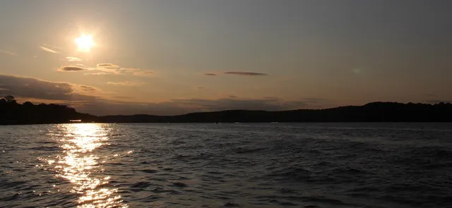 LakeOzarksGetAway.com LLC