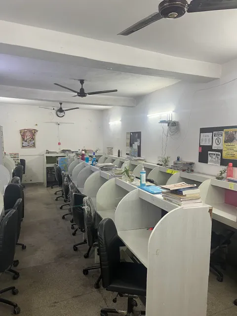 The Library : The reading cafe