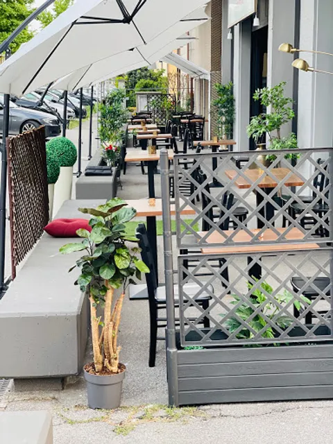 Punjab Grill & Bar - Veg Friendly