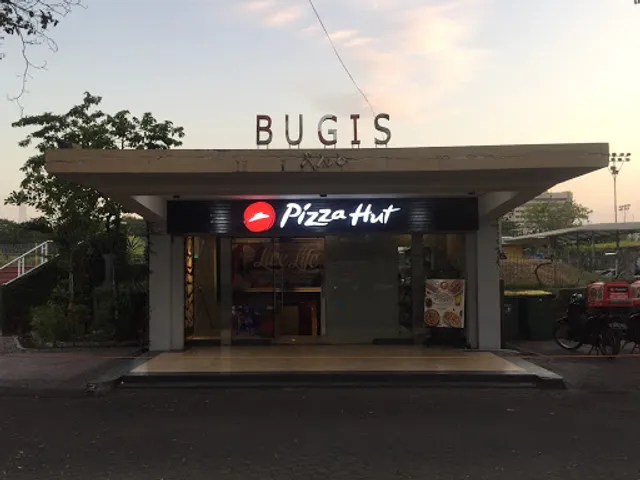 Pizza Hut Restoran - Karebosi Link