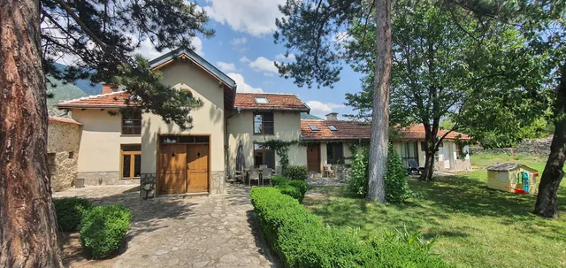 Guest House Podkovite