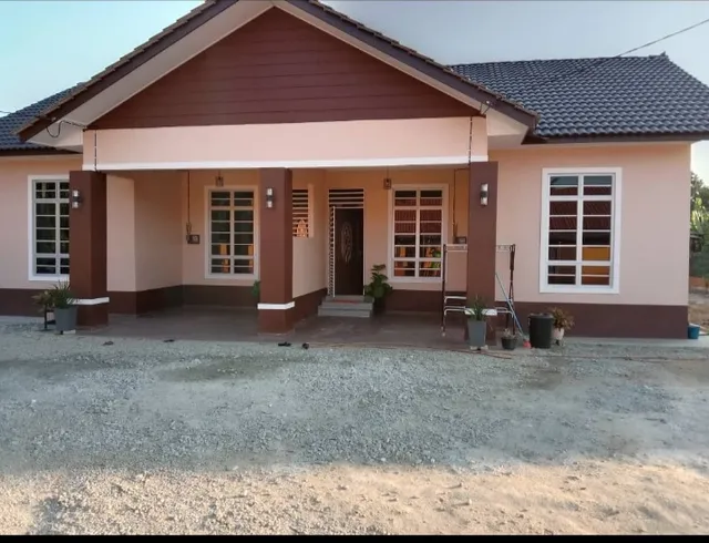 Hasanah homestay private pool