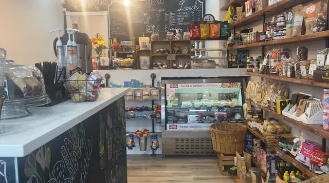 Modern Family Market