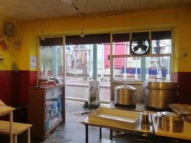 Jai Nepal Momo, Hattisar Branch