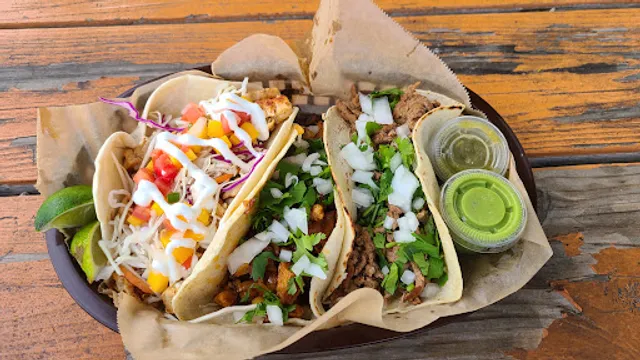 CJ's Tacos - Burleson