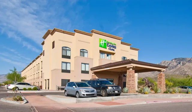 Holiday Inn Express & Suites Oro Valley-Tucson North by IHG