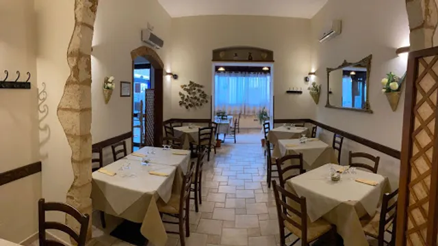 Trattoria, Pizzeria "Le Capase"