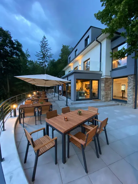 Forest Resort ***** / Údolí Svratky