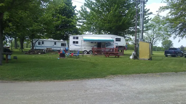 Robin's Nest Family Campground