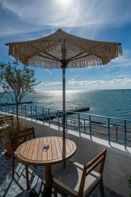 Дельмар | Ресторан и пляж