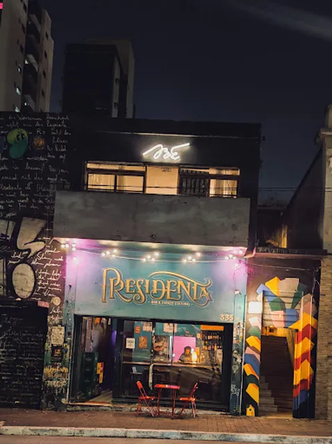 Presidenta - Bar e Espaço cultural